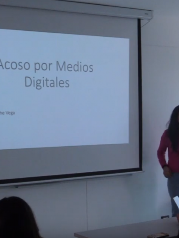 Acoso por medios digitales Fátima Toche Vega - Universidad La Salle